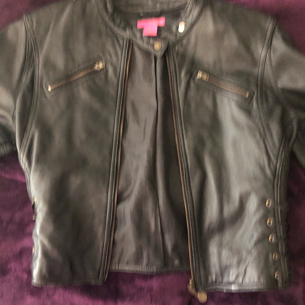 Jacket - Picture 3 of 6